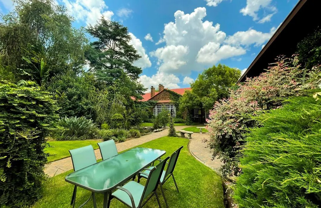 Amoris Guest House-Lynnwood-1