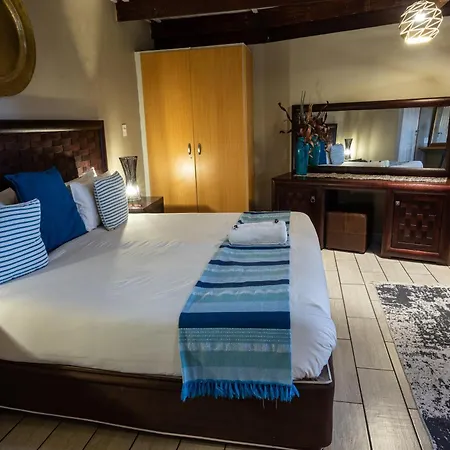 Waterfalls Boutique Hotel-3